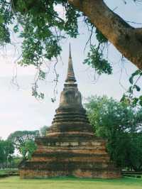 เที่ยว "อุทยานประวัติศาสตร์สุโขทัย" 🇹🇭