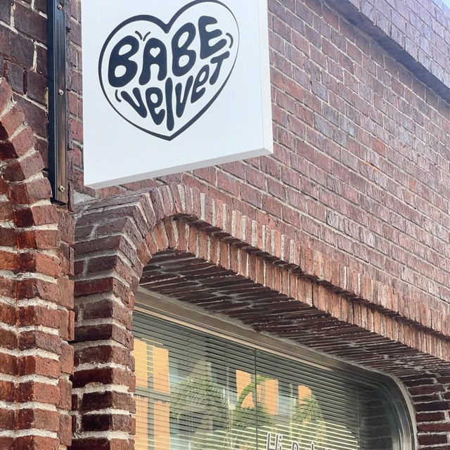 Hi Babe Café 