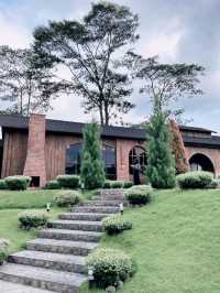 Araya Arcade Garden – A Slice of Europe in Malang, Indonesia 🇮🇩