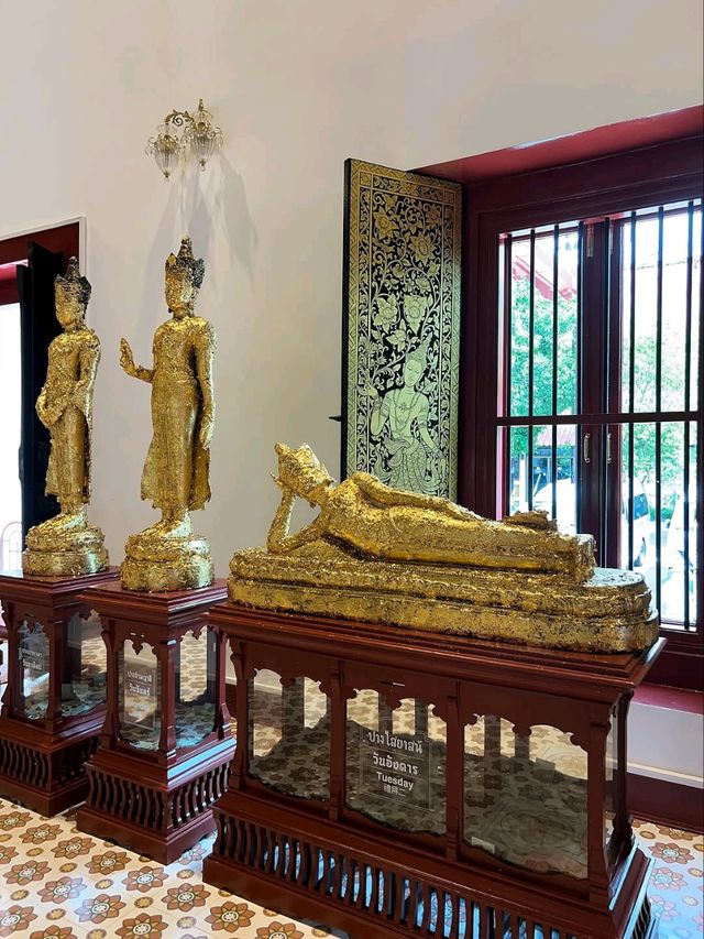 Temples, Markets & Vibes, Chiang Mai’s Got It All
