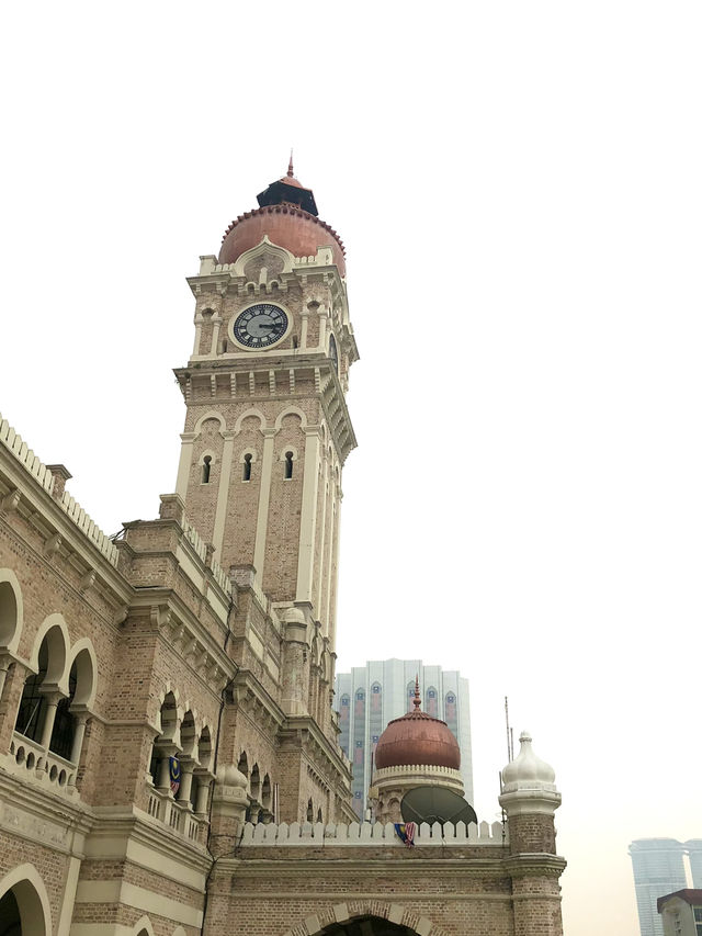 Walking around Merdeka Square (Dataran Merdeka) 