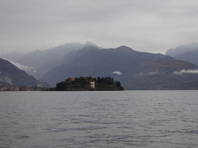 🌊 Lago Maggiore – Tranquil Beauty in Northern Italy