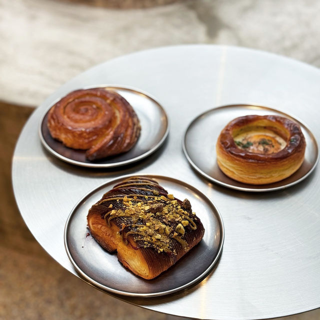 Noto Cafe & Bakery