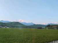 Tangbula Suporise Hotel: Where Modern Comfort Meets Mountain Majesty