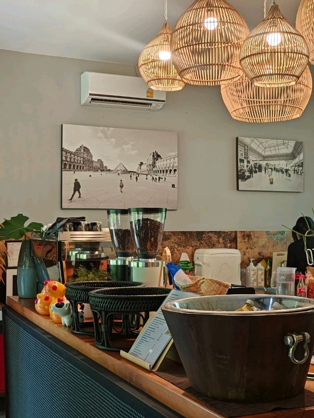 ร้านอาหารท้ายเหมือง 076 สโลว์ไลฟ์รสชาติที่จริงใจ