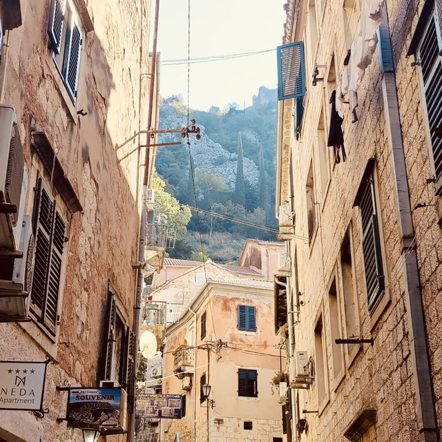 🏰🌊 Solo Adventure in a Fairytale Fjord: Kotor, Montenegro – Where Mountains Meet the Mediterranean