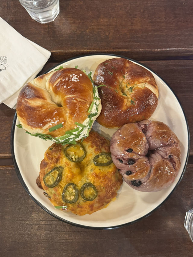 🥯 수원 여행 필수코스, 런던베이글 뮤지엄 🐎