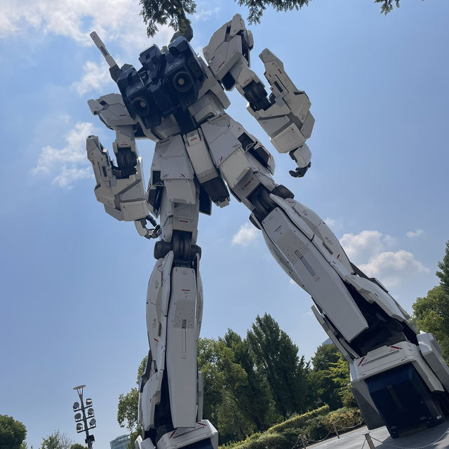 #鋼鐵巨神與夜幕紅塔：台場高達與東京塔之夜🗼🤖