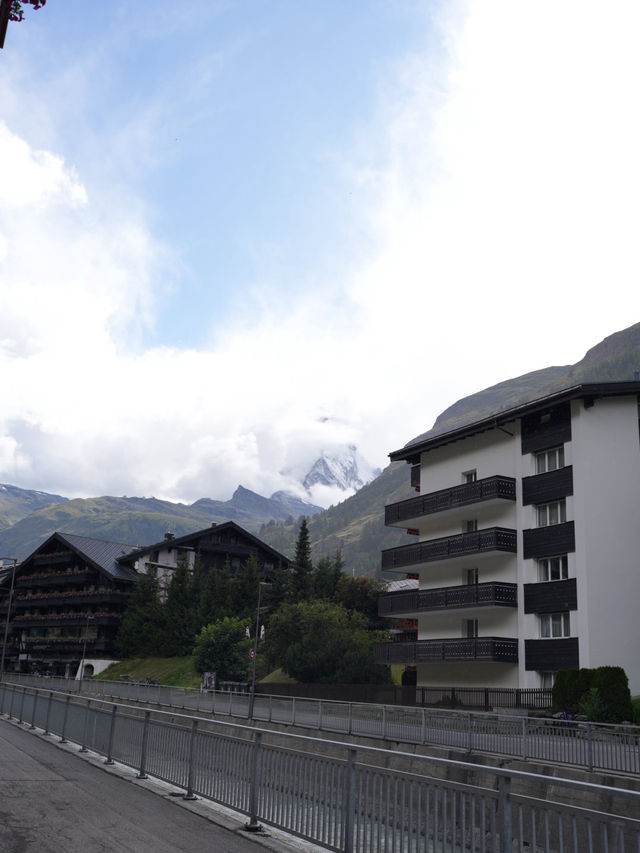 Zermatt 童話小鎮一般的寫意 Zermatt 童話小鎮一般的寫意