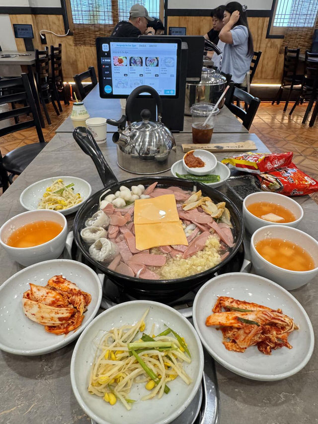 Songtan Jeongjia Army Stew Songtan Jeongjia Army Stew