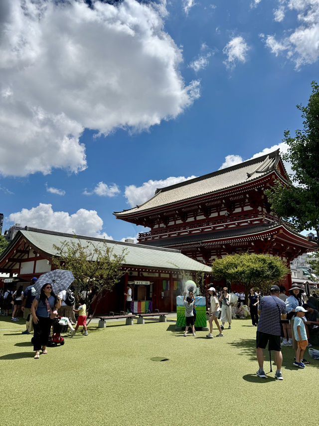 🌸 Hidden Corners of Asakusa