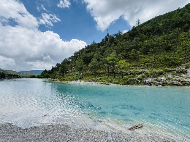 《藍月谷｜一場在人間仙境裡放慢呼吸的旅行》