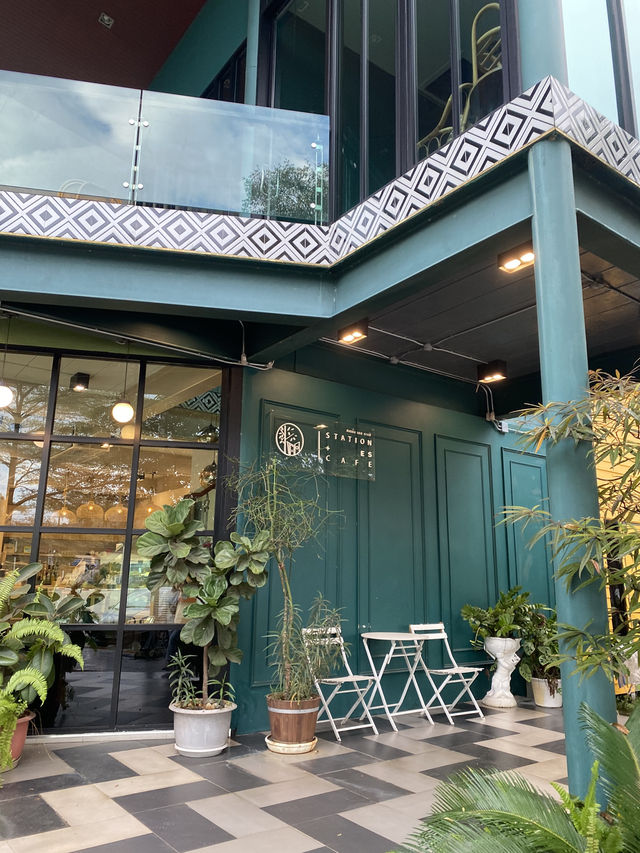 คาเฟ่ในปั้มน้ำมันจันทบุรี Station ES Cafe ☕️