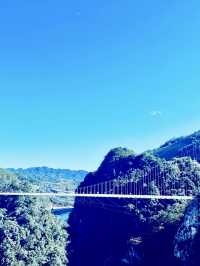  longest glass-bottom bridge in the world - Moc Chau 🇻🇳