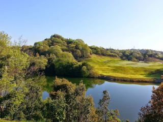 우베 72 컨트리 클럽에서의 시간은 영원합니다.