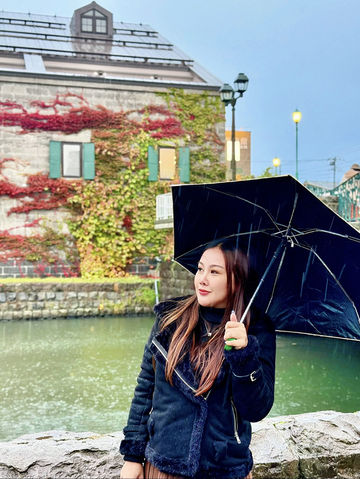 🇯🇵Otaru Canal ใบไม้เปลี่ยนสี🍁ในวันฝนพร่ำ 🌧️