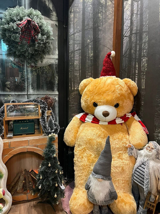 Twelve oz ต้อนรับคริสตมาสเชียงใหม่ 2025🎄 Twelve oz ต้อนรับคริสตมาสเชียงใหม่ 2025🎄