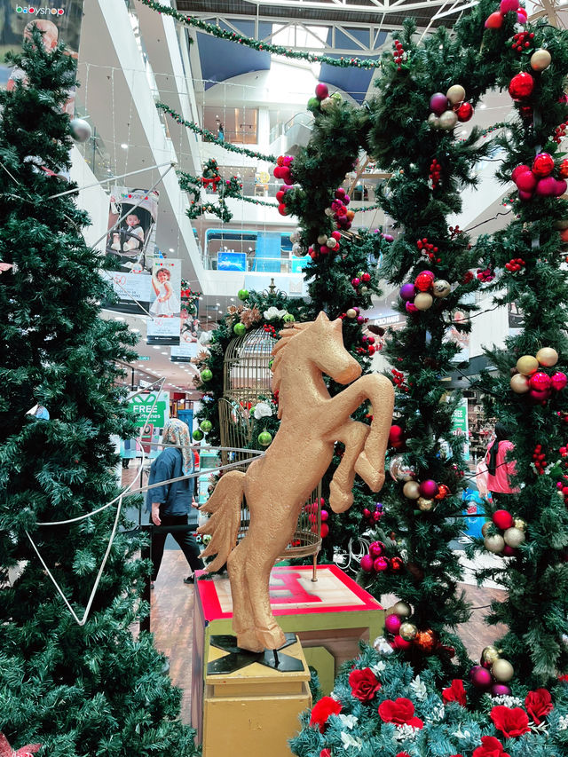 A Festive Sparkle at Plaza Merdeka Kuching A Festive Sparkle at Plaza Merdeka Kuching