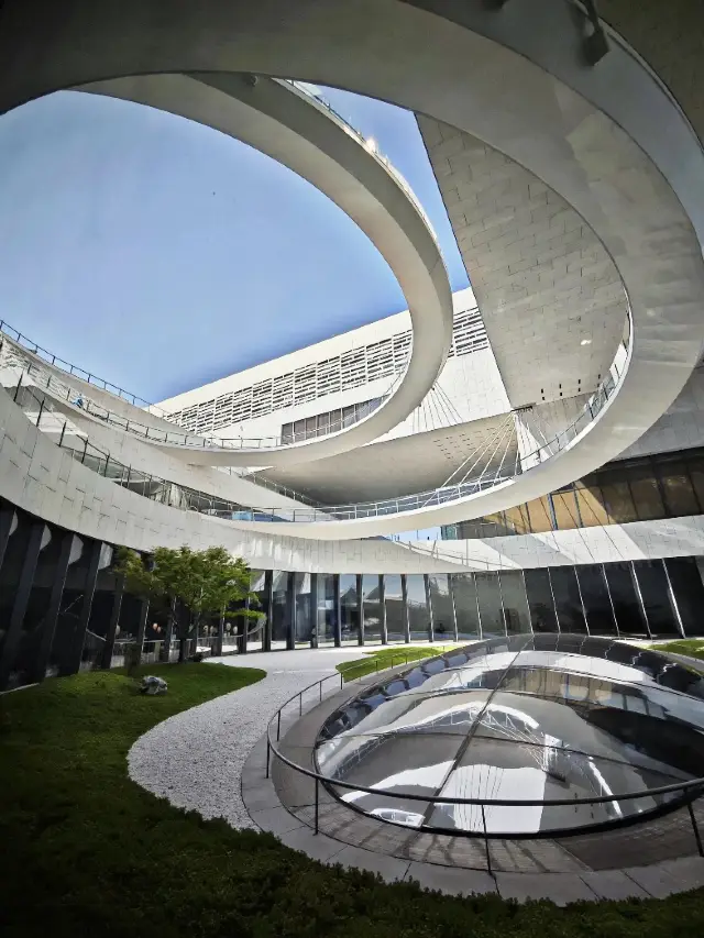 Shanghai Museum