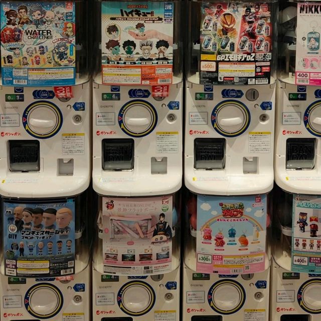 Tokyo's Ultimate Gachapon & Claw Machine Paradise 🕹️🇯🇵
