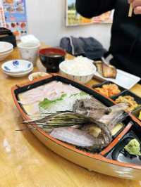 Отару: Sankaku Market и Takinami Donburi — где едят самые свежие морепродукты 🦀🍚