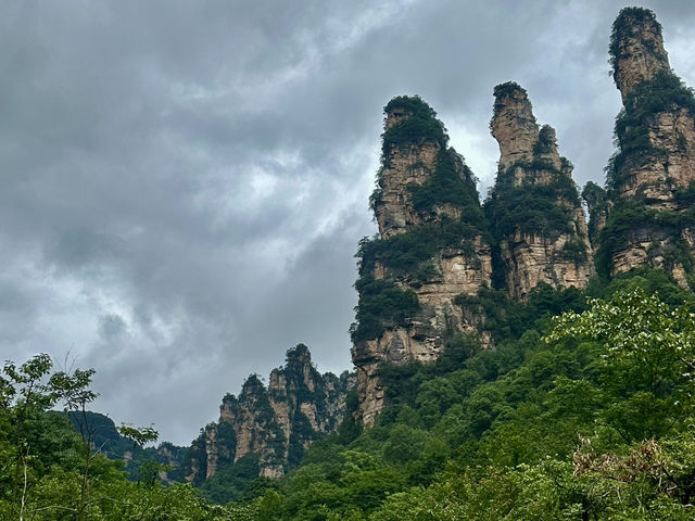 Exploring the Avatar World ⛰️🌏