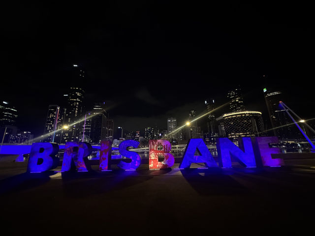 Brisbane: surfer paradise 