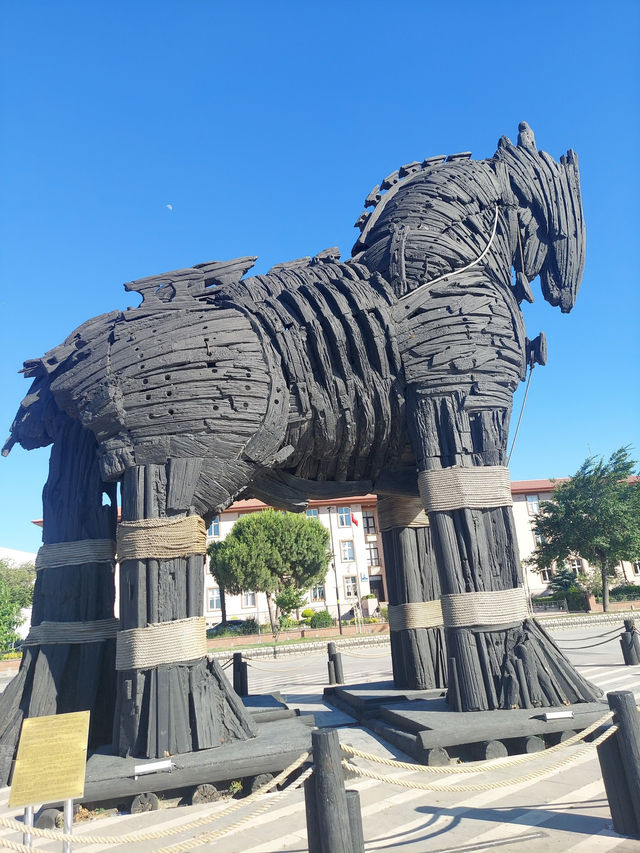 Çanakkale: Where History Meets Natural Beauty! 🇹🇷✨