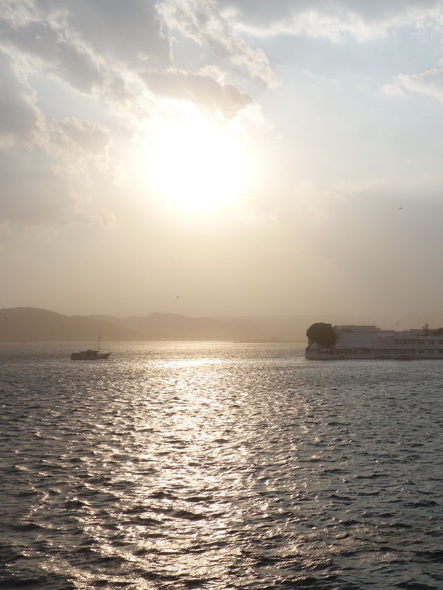 Exploring Udaipur: A City of Lakes and Palaces