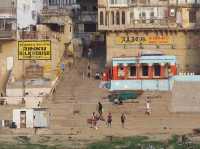 To live or to die here in Varanasi?