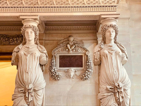 ルーブル美術館のアートマジック | Trip.com パリ