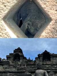 在印尼走進了千年神秘神廟