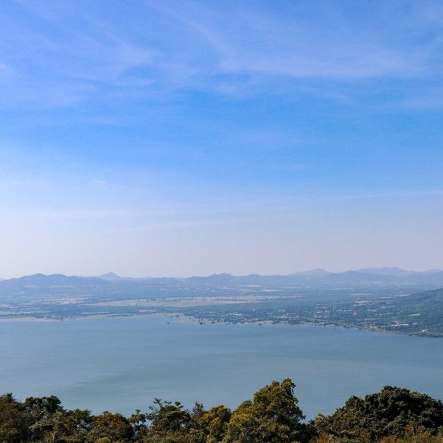 Khao Yai Thiang，騎自行車，吃風，看巨型渦輪的景色