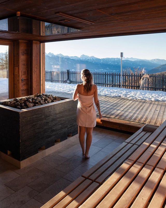 Escape to Paradise: Win a Dreamy Wellness Getaway in the Heart of South Tyrol! 🏔️✨