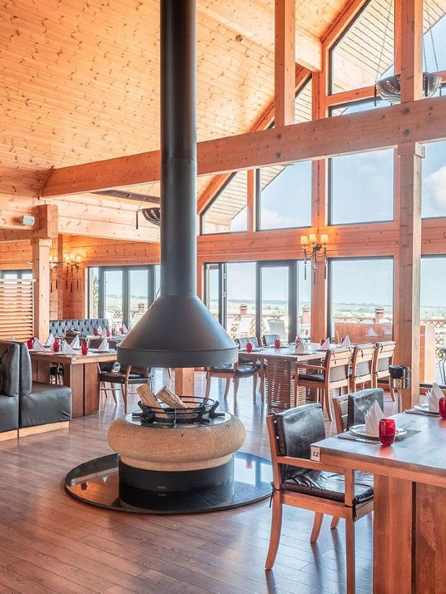 🌟✈️ Unwind in Azerbaijan: Quba Palace Hotel Review 🏰🌳