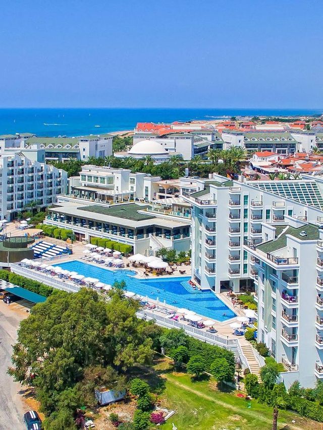 🌟 Discover Türkiye's Gem: Royal Atlantis Beach Bliss 🌊