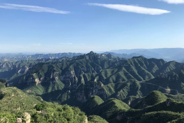 最適合自駕遊的景點之一爐峰山。