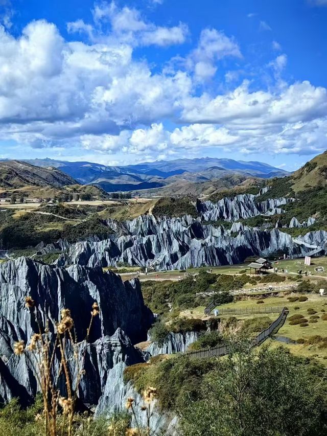 深秋的四姑娘山。