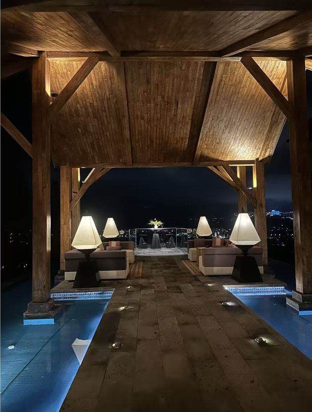 騰衝！一房一私湯小院，好 city 啊！
