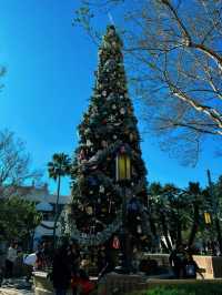 Experience the Magic of Christmas at LA Disneyland!