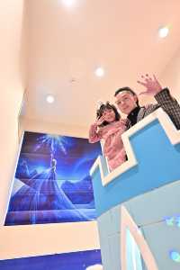 廣州驚現冰雪王國變身公主入住夢幻城堡