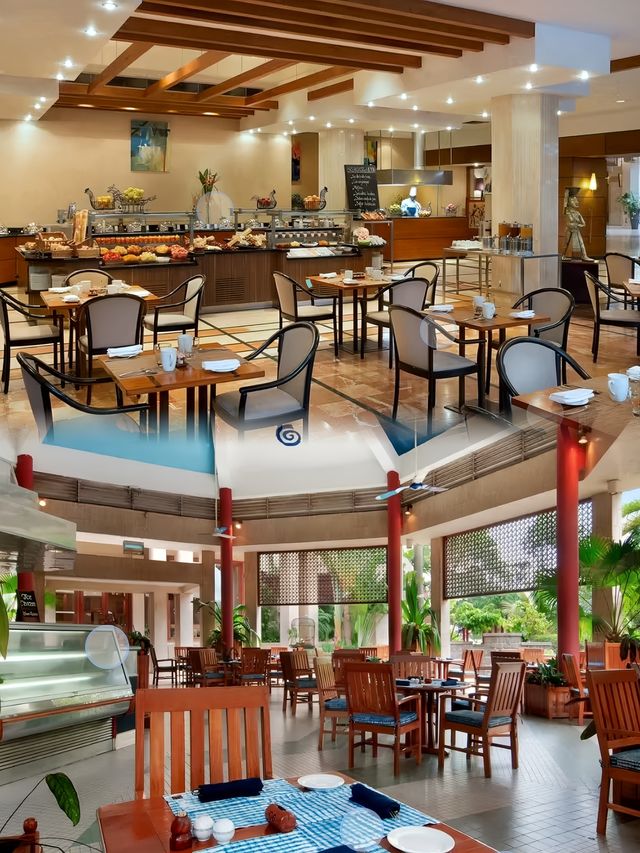 雅溫得希爾頓酒店：奢華與舒適的旅行棲息地