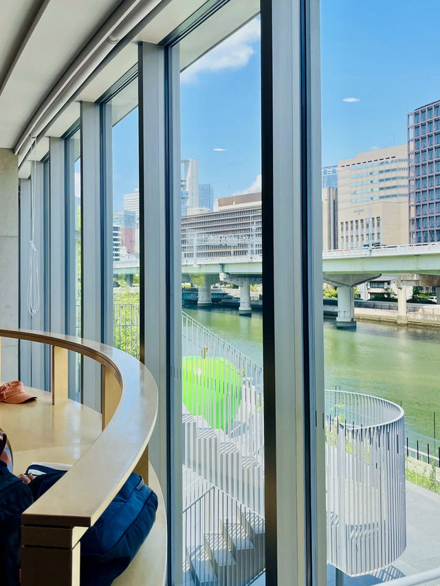 文字的奇幻森林：大阪府立國阮兒童文學館之旅
