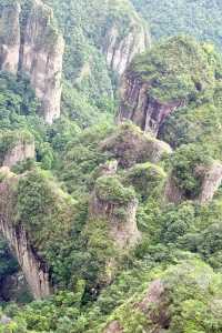千萬別在雨季來雁蕩山，我怕你來了就不想走