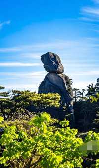 三清山：踩住雲端嘅仙山，藏住1600年嘅秘密
