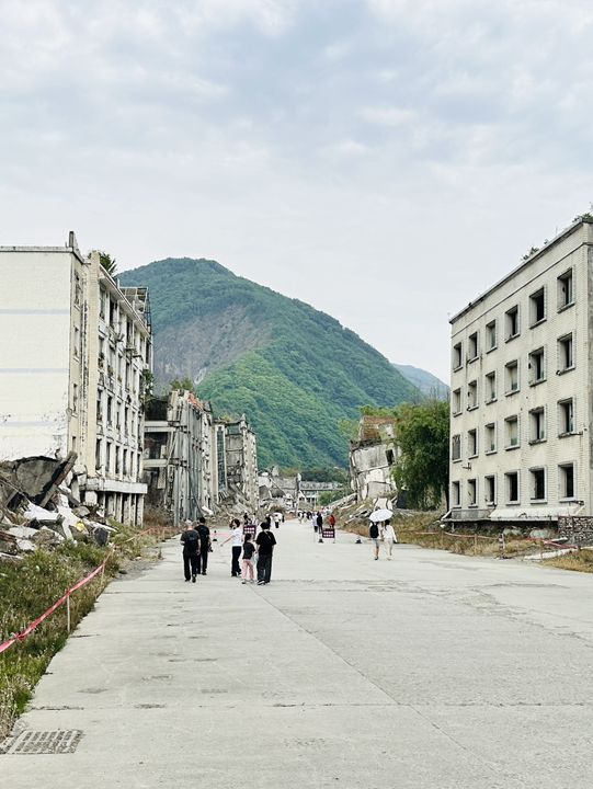 Discover The 2nd Largest City in Sichuan! 🇨🇳