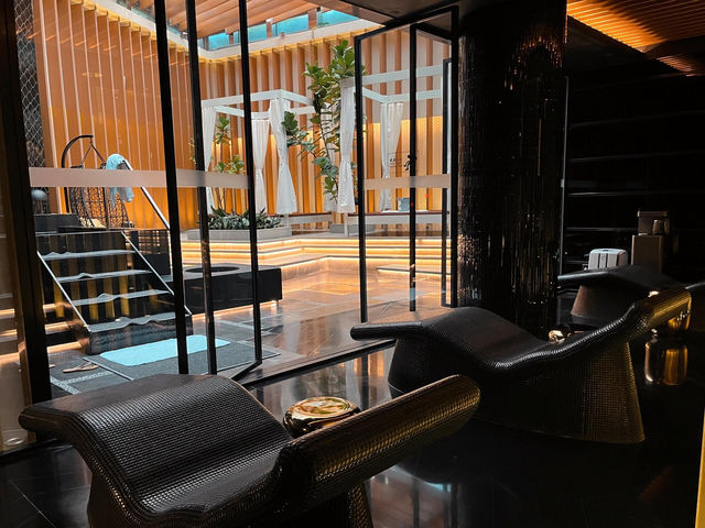 梅雨季上海W酒店泳池體驗✨