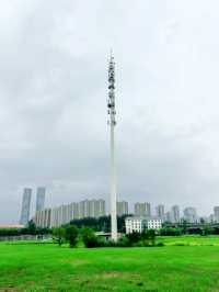 錢江三橋濱江東側，江景壯闊，步道優美