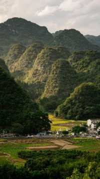 陰雨萬峰林更絕美