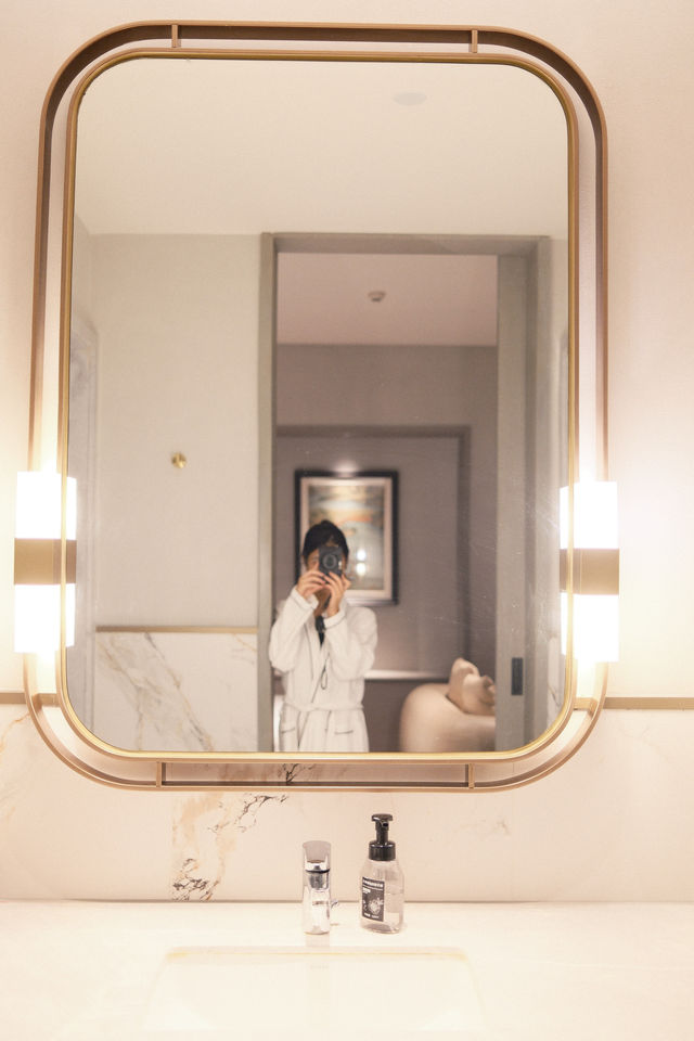 在武漢發現一家神仙網紅酒店！住進這裡等於擁有整個漢口裡的精華玩法～ 「捷尼天空大酒店」絕對是懂年